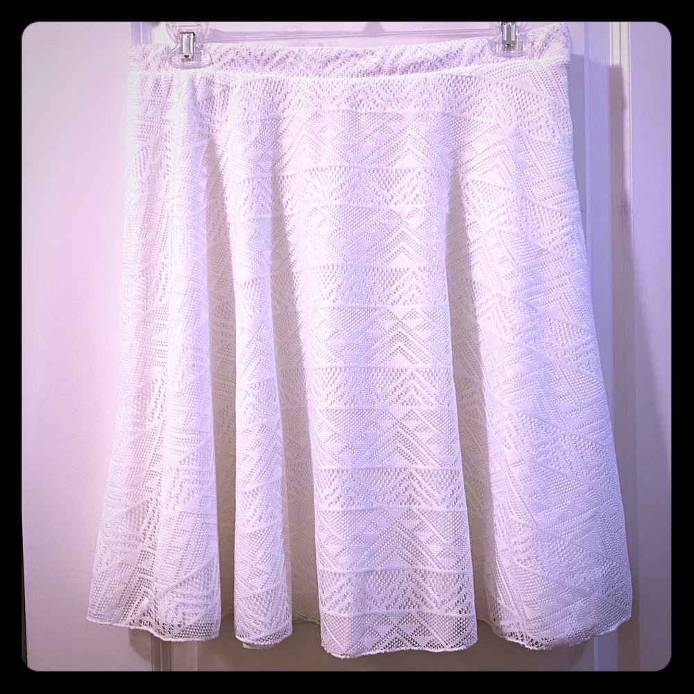 White lace flared skirt